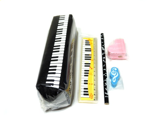 音樂文具特惠組合(10)~方型筆袋+15公分尺+鉛筆+高音譜號造型橡皮擦+鋼琴造型削筆器